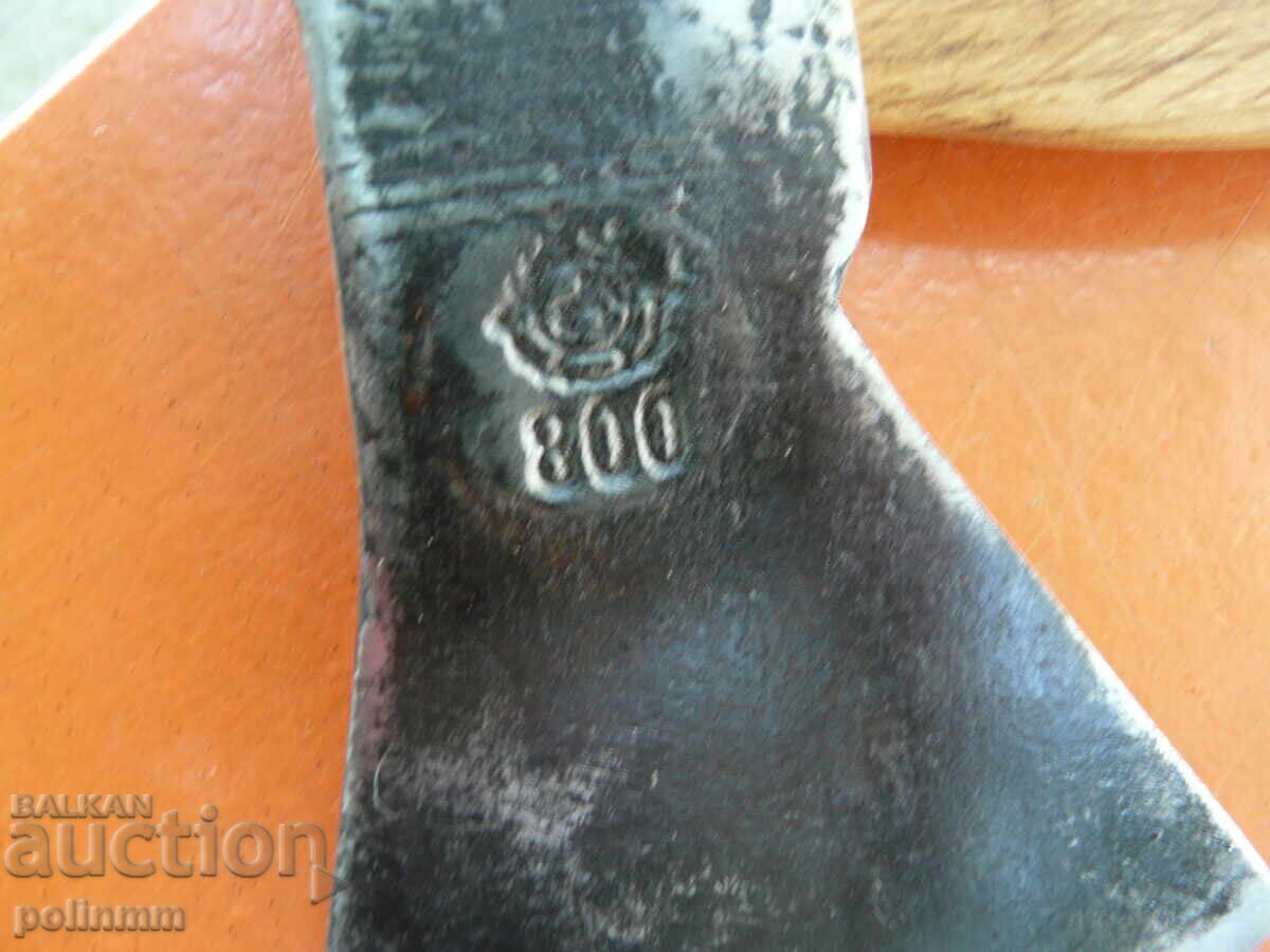 Аукцион Стар немски топор - 581 Аукцион Стар немски топор - 581