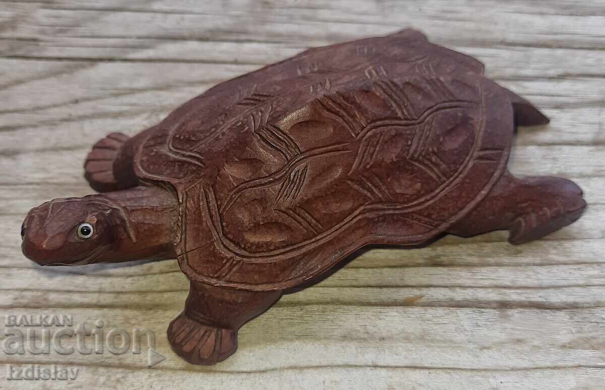 Доставка на Дървена костенурка Доставка на Дървена костенурка