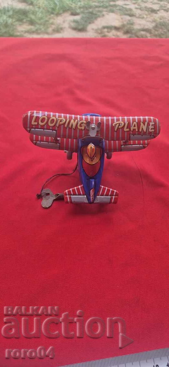 ΠΑΛΙΟ ΜΕΤΑΛΛΙΚΟ ΜΗΧΑΝΙΚΟ ΠΑΙΧΝΙΔΙ - ΑΕΡΟΣΚΑΦΟΣ με τιμή 45.00 BGN | € 23.01 ΠΑΛΙΟ ΜΕΤΑΛΛΙΚΟ ΜΗΧΑΝΙΚΟ ΠΑΙΧΝΙΔΙ - ΑΕΡΟΣΚΑΦΟΣ με τιμή 45.00 BGN | € 23.01