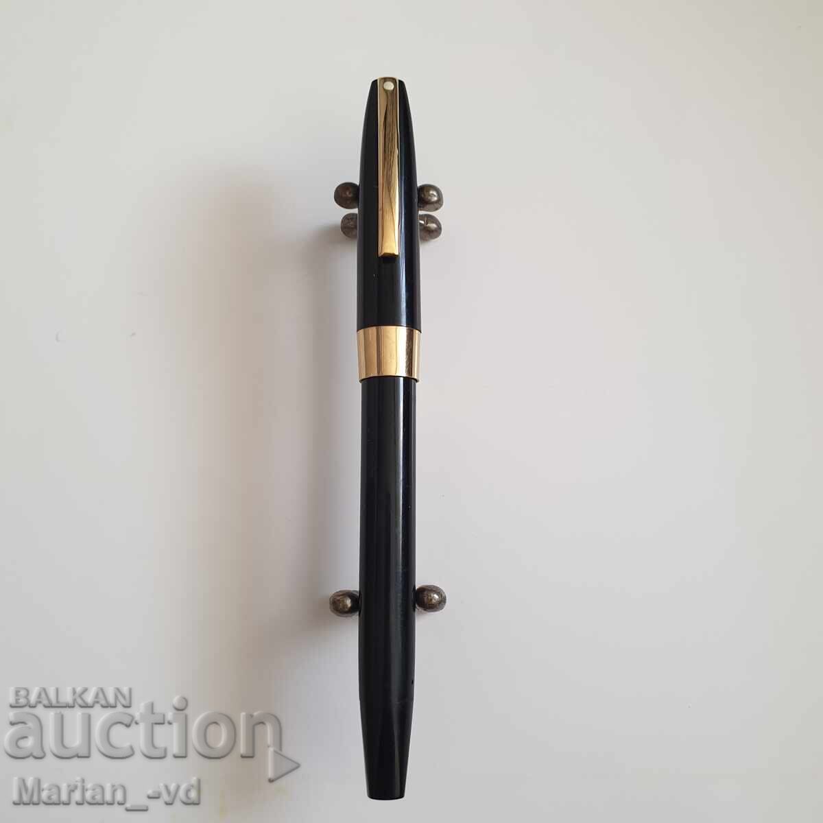 Sheaffer Fountain Pen with 14-karat Gold Nib - 6