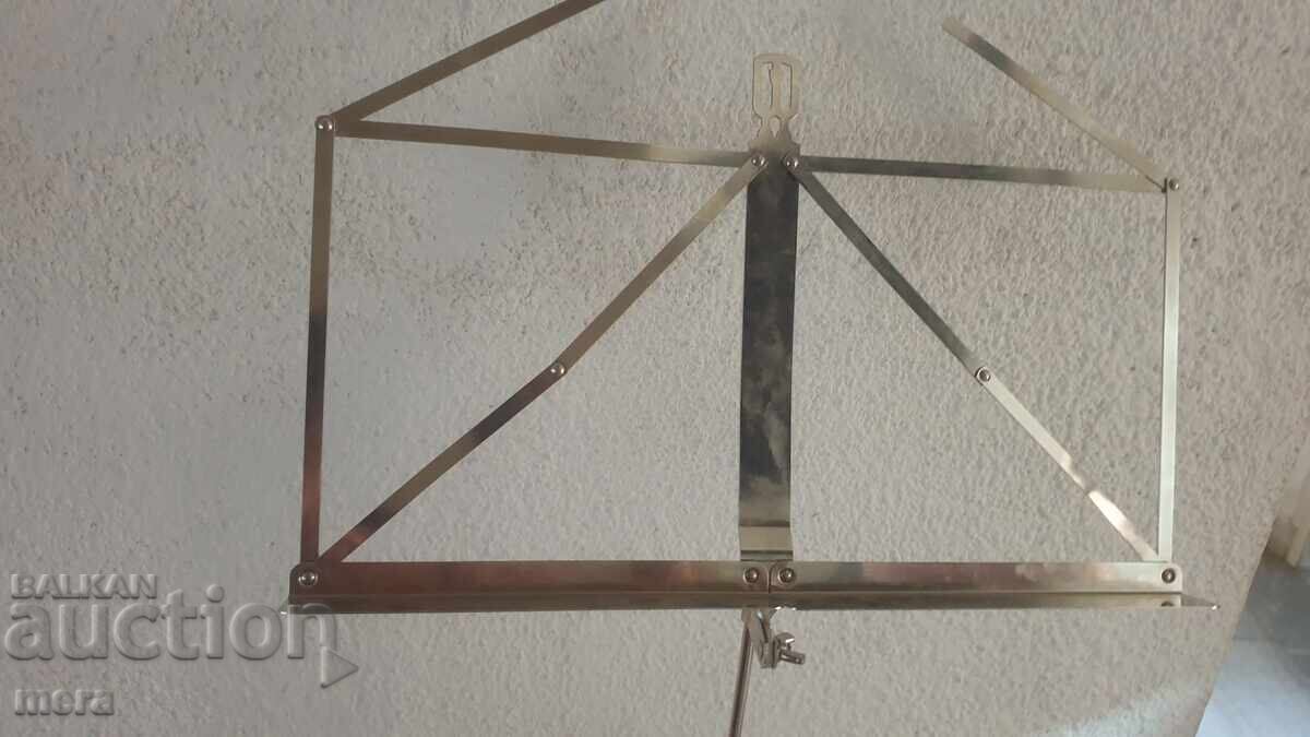 Παράδοση Επαγγελματική γερμανική βάση για παρτιτούρες