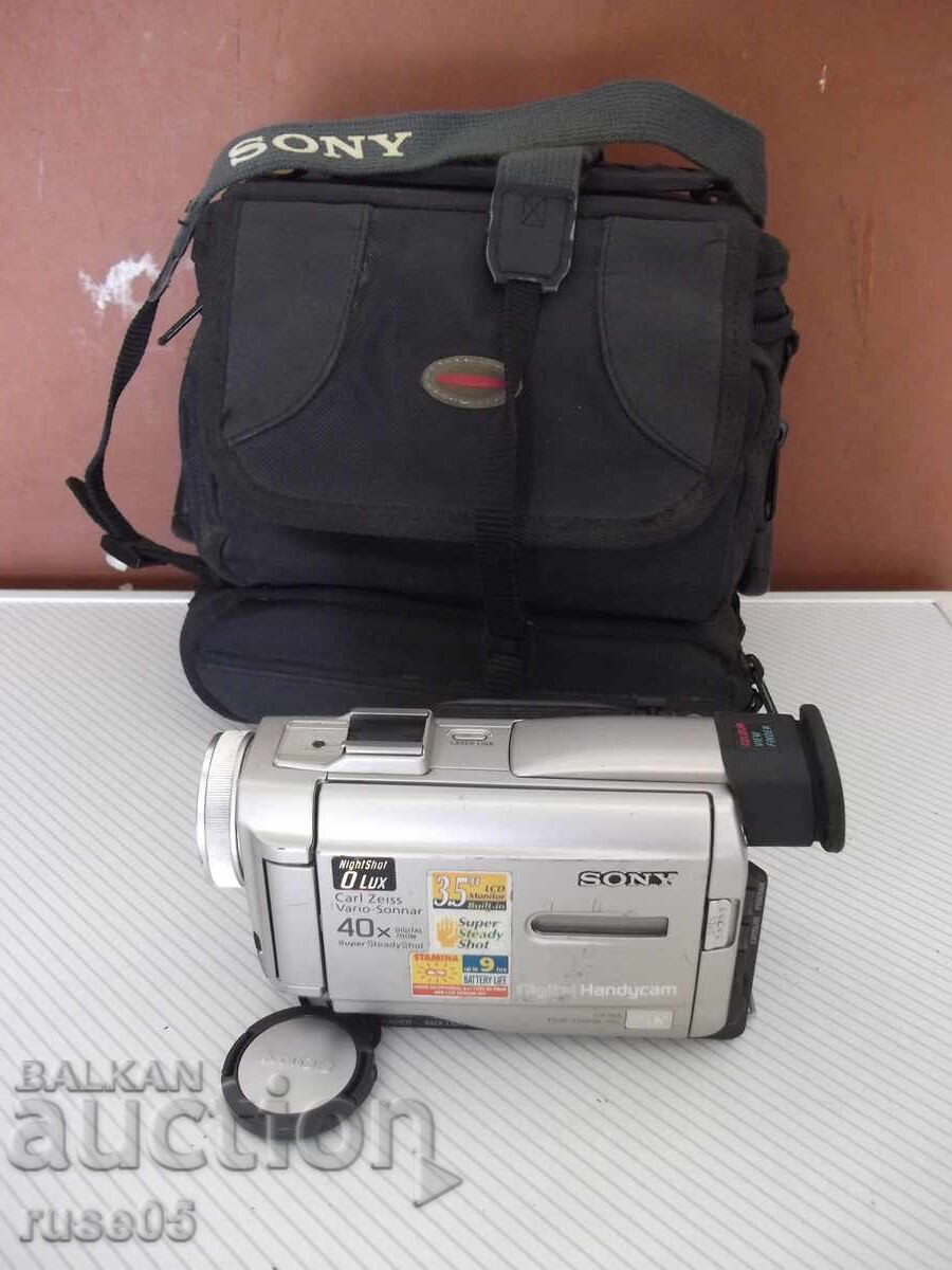 Cameră video "SONY - DCR-TRV8E" Cameră video "SONY - DCR-TRV8E"
