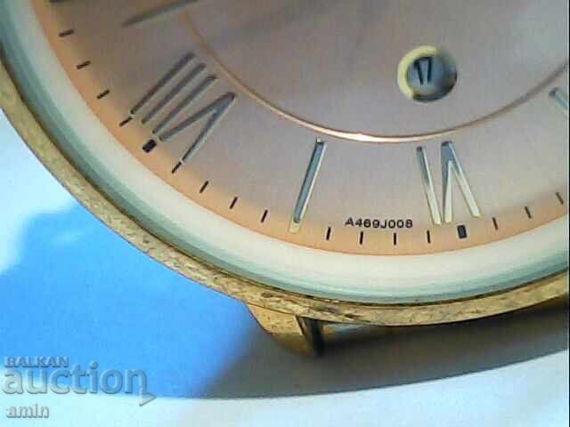 Beautiful gold-plated QQ watch, original, working with price 25.00 BGN | € 12.78