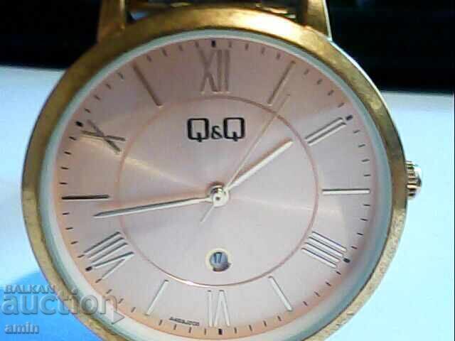 Beautiful gold-plated QQ watch, original, working