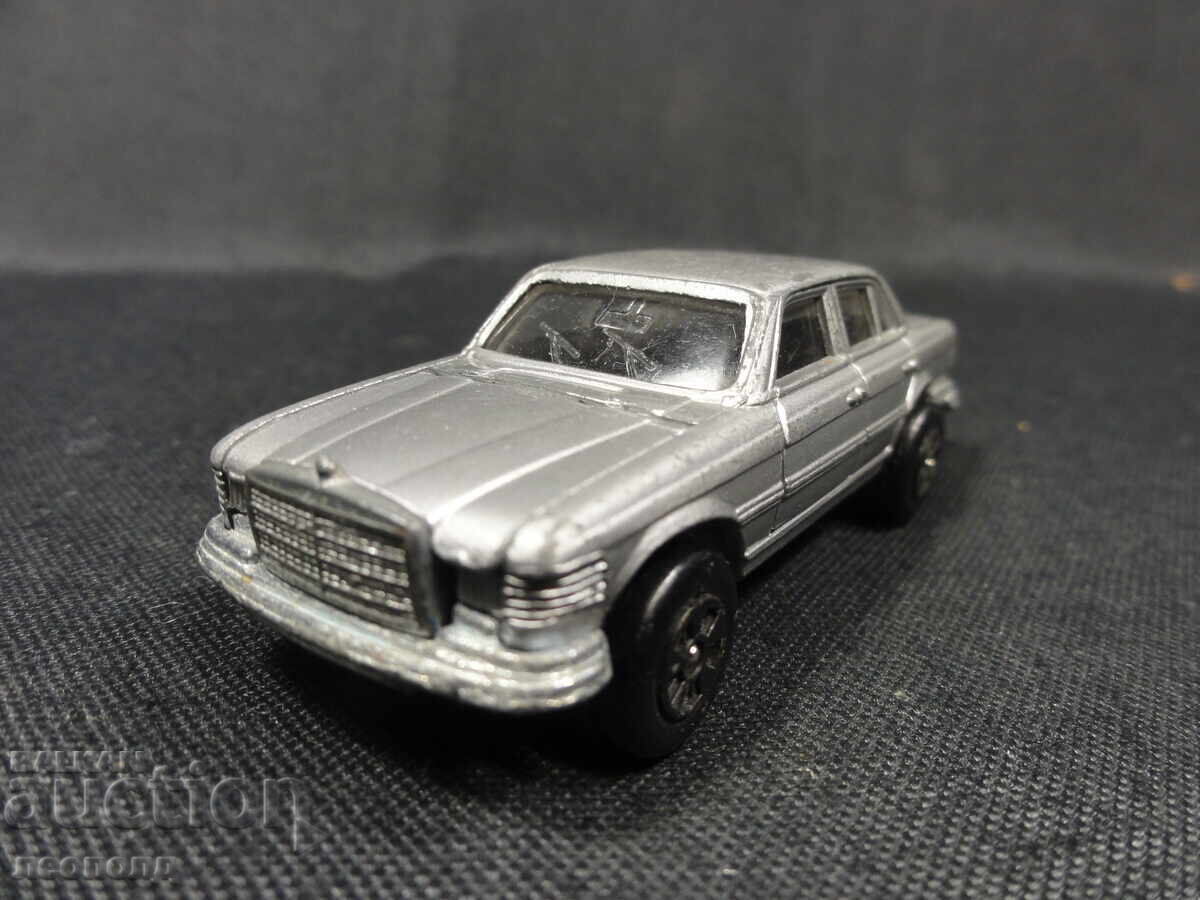 OLD RETRO METAL CAR MERCEDES 450 SE LINTOY HONG KONG