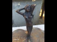 Veche statuetă din bronz, figură