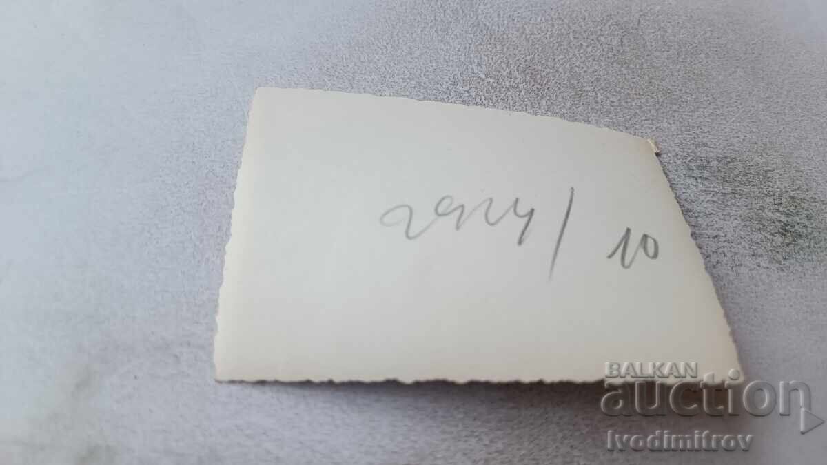 Photo Women and men on the beach with price 1.45 BGN | € 0.74 Photo Women and men on the beach with price 1.45 BGN | € 0.74