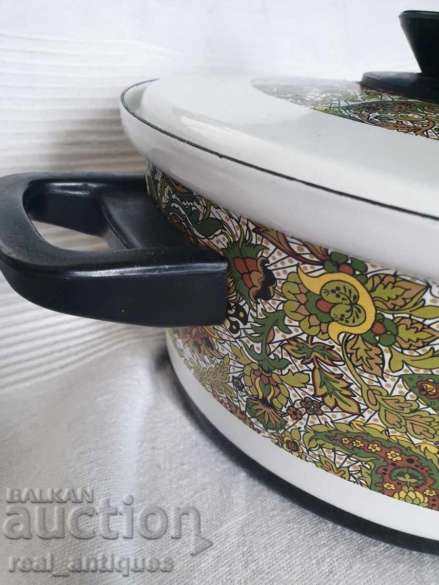 Auction  Bulgarian Enamel Pot - Kashmir