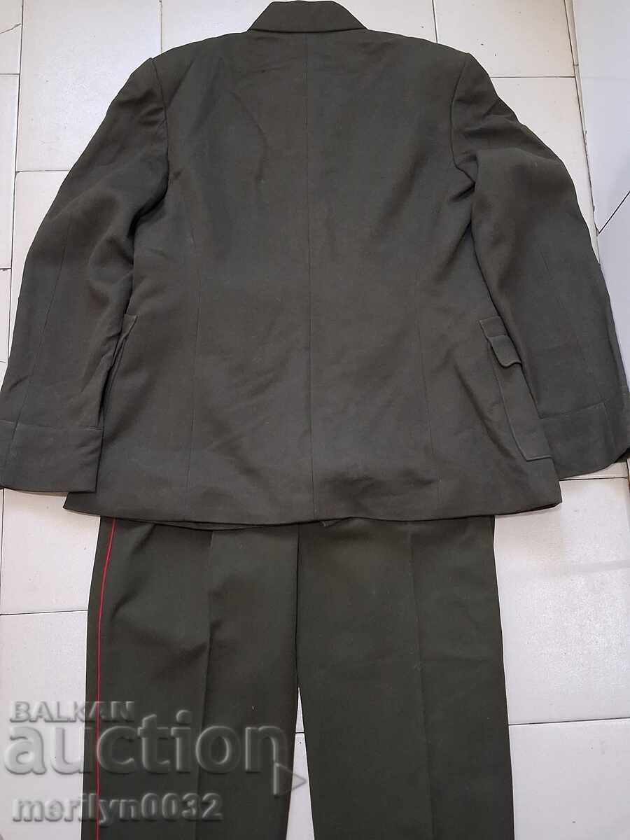 Στολή χειμερινή καθημερινή αξιωματικού δεκαετίας 1950 ΒΝΑ με τιμή 297.00 BGN | € 151.85