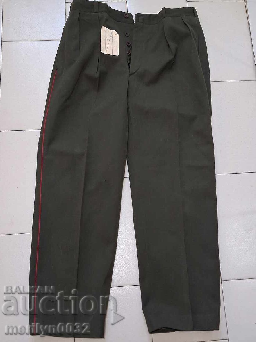 Доставка на Офицерска зимна ежедневна униформа 50-те год БНА