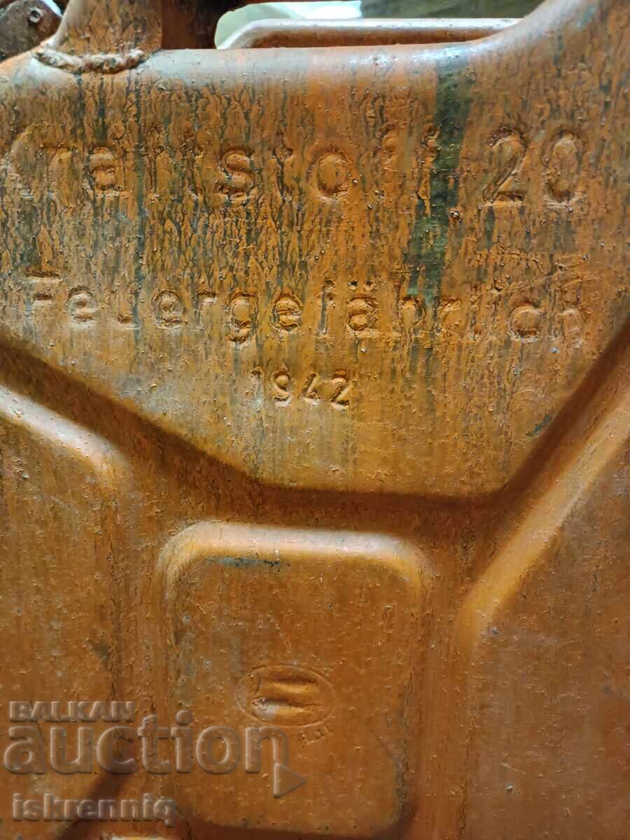 Wehrmacht Tubes 41 42 Year with price 150.00 BGN | € 76.69