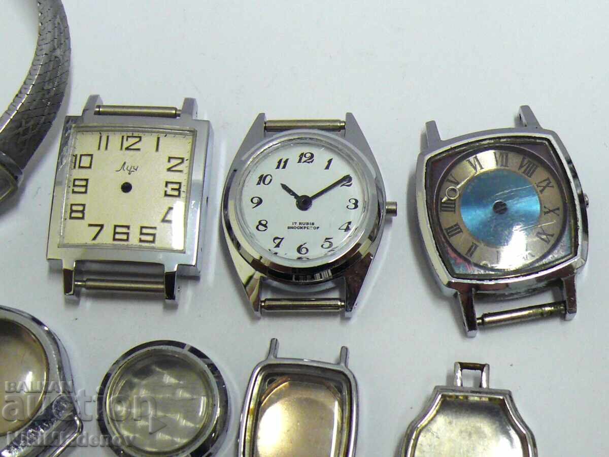 Лот Съветски корпуси за дамски ръчни часовници с цена 24.99 лв. | € 12.78 Лот Съветски корпуси за дамски ръчни часовници с цена 24.99 лв. | € 12.78