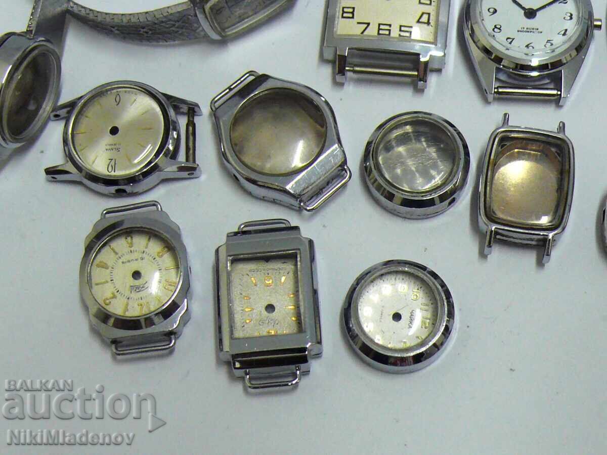 Аукцион Лот Съветски корпуси за дамски ръчни часовници Аукцион Лот Съветски корпуси за дамски ръчни часовници