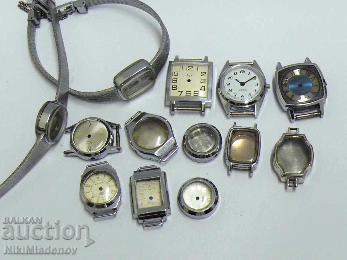 Лот Съветски корпуси за дамски ръчни часовници Лот Съветски корпуси за дамски ръчни часовници