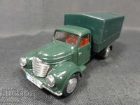 1/43 METAL CAR SCALE MODEL FRAMO V 901/2 WORLEIN