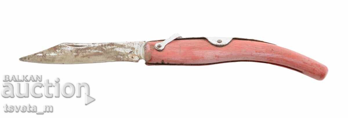 Auction A pocket knife Auction A pocket knife