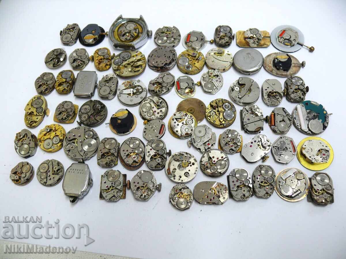 Лот Швейцарски Дамски механизми ZENITH, CORNAVIN и други - 5 Лот Швейцарски Дамски механизми ZENITH, CORNAVIN и други - 5