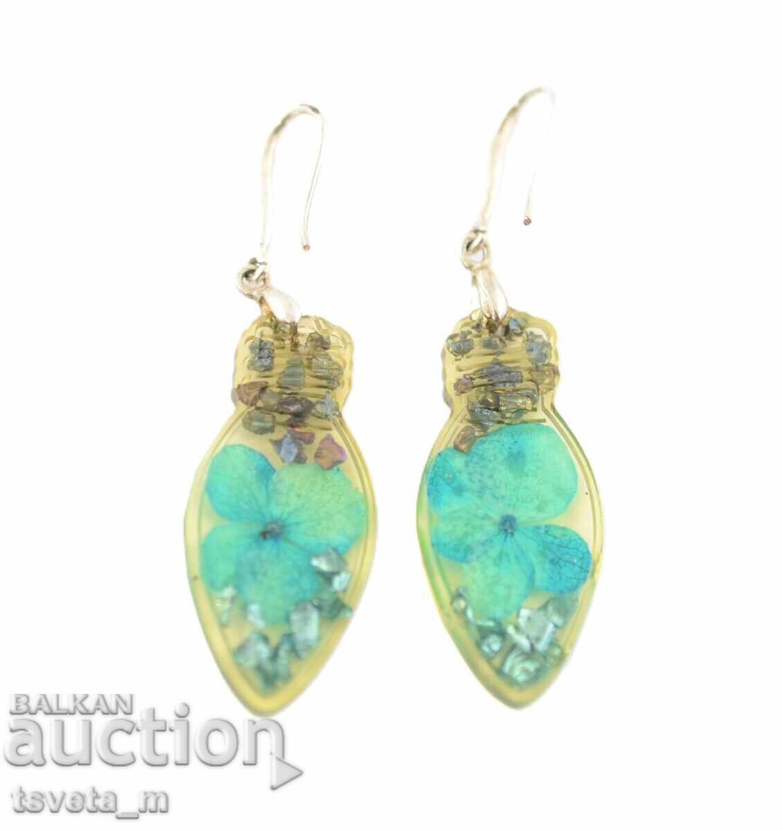 Σκουλαρίκια με τιμή 4.00 BGN | € 2.05