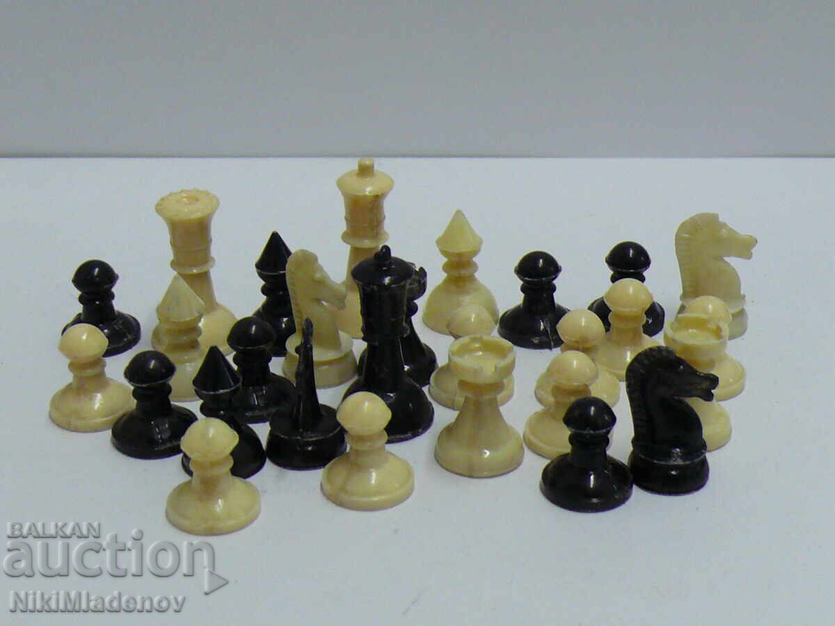 Piese de șah, folosite Piese de șah, folosite