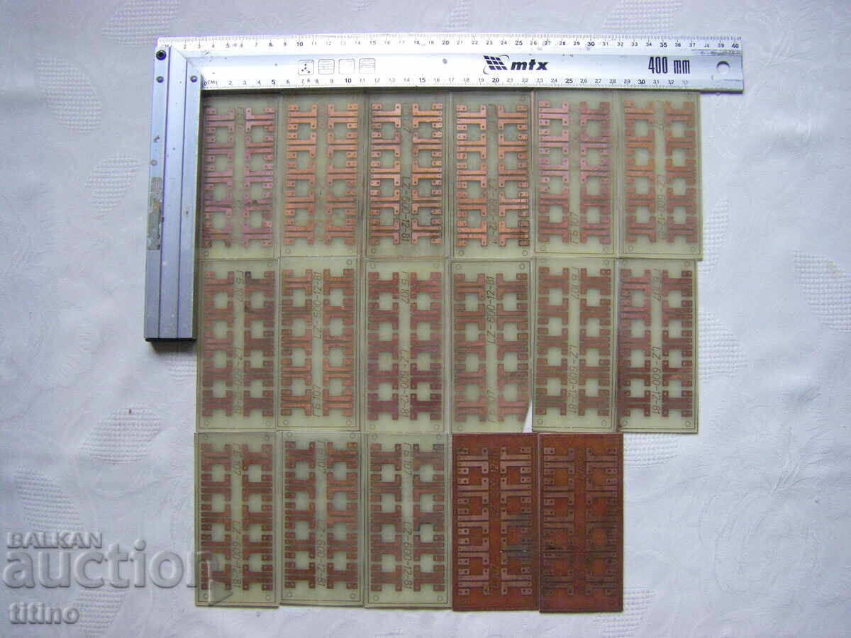 Licitație 17 bucăți plăci de prototip experimental, 1.5mm grosime