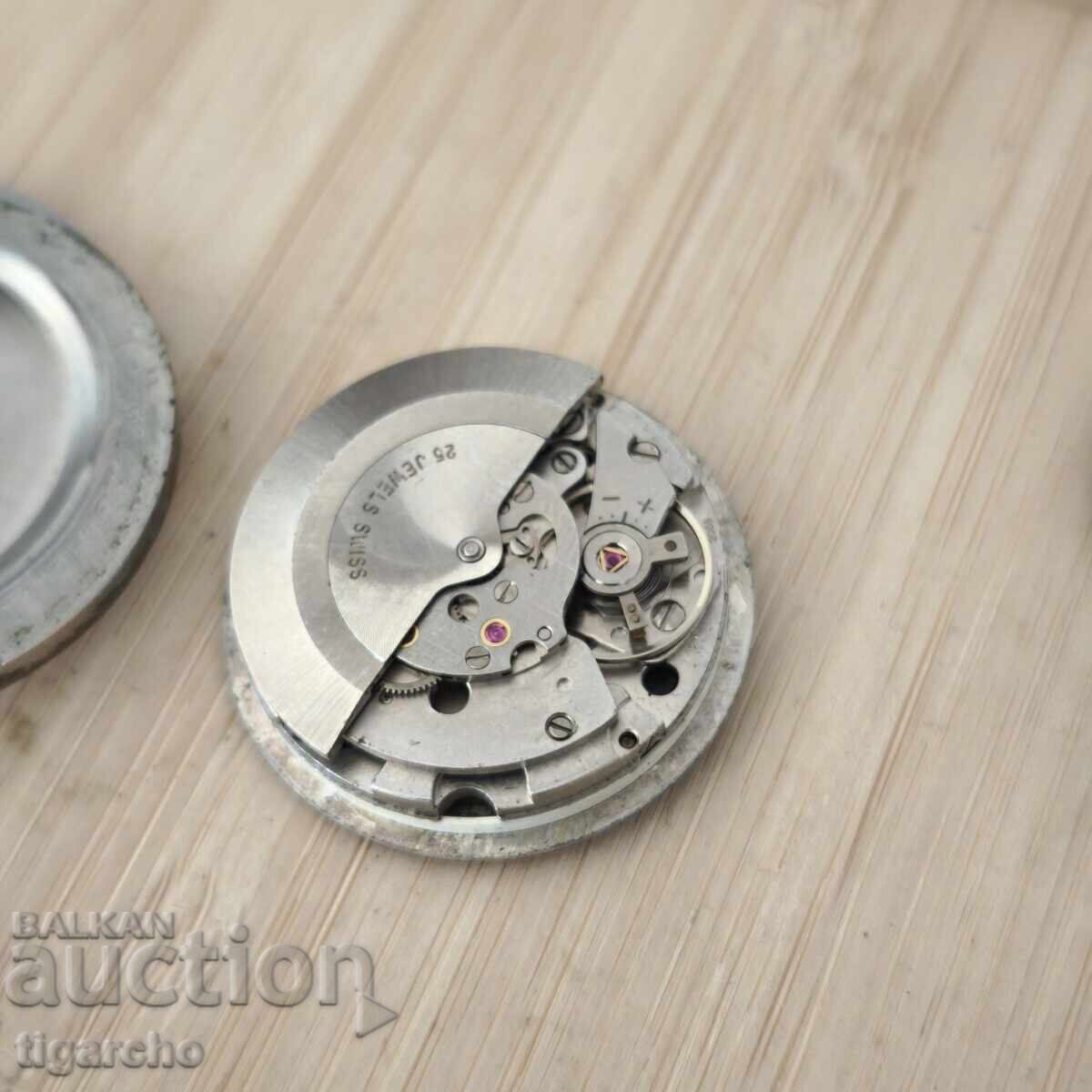 Παράδοση Μηχανισμός ανδρικού ρολογιού OMAX