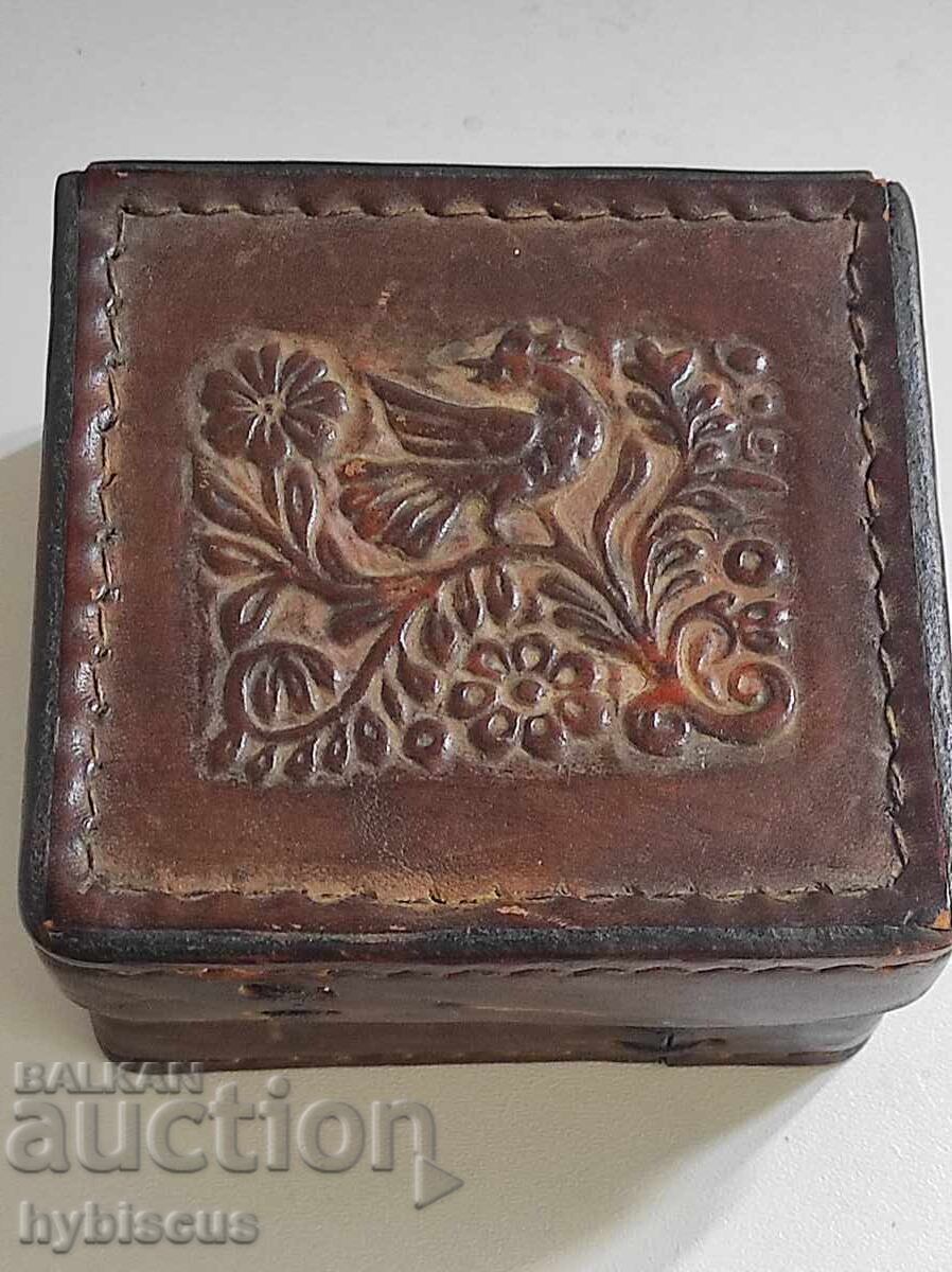 Βίντατζ δερμάτινο κουτί από τη δεκαετία του '70 ΣΒΧ