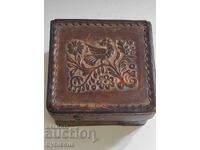 Cutie de piele vintage din anii '70 SBH