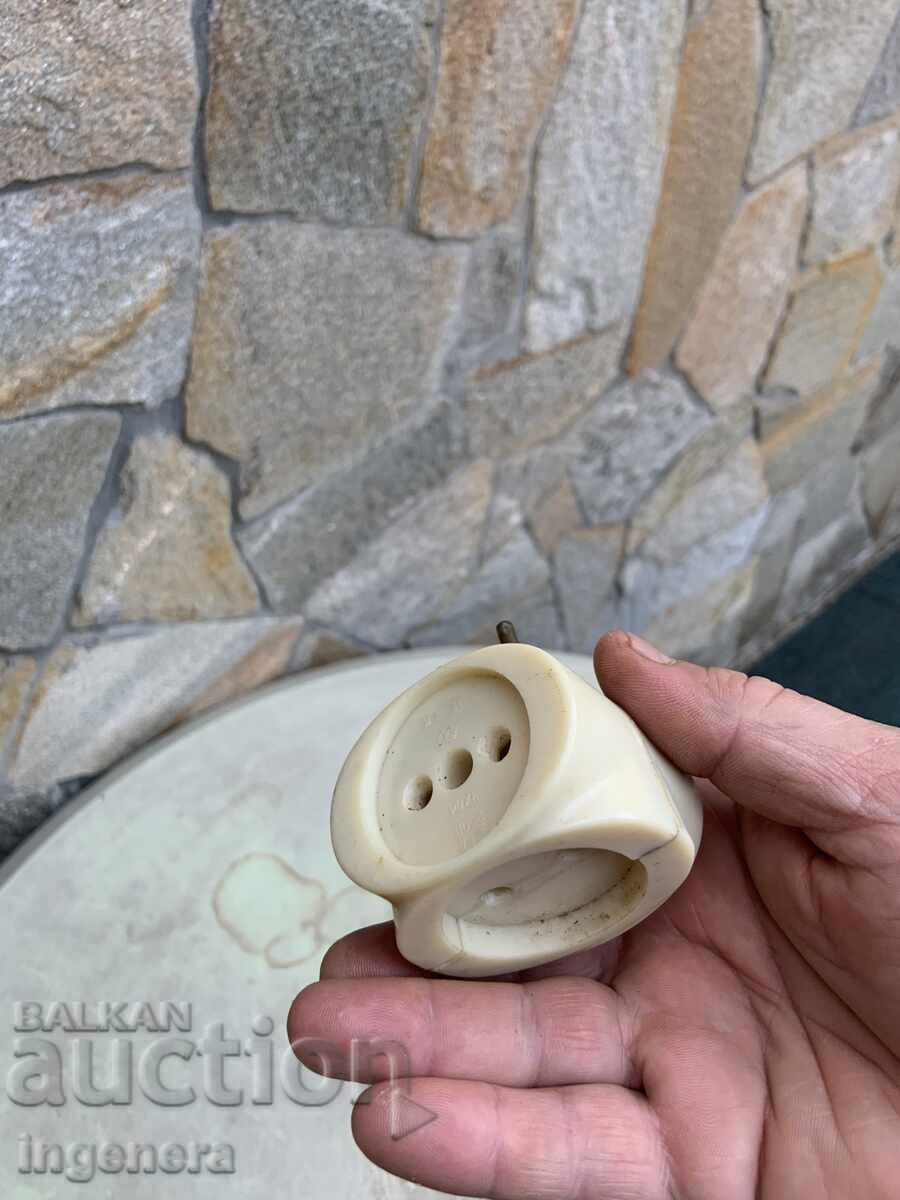 Delivery of Old Bakelite Splitter Delivery of Old Bakelite Splitter