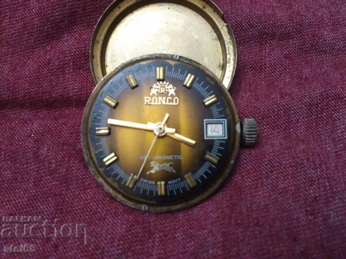 Auction  MEN'S WATCH --RONGO