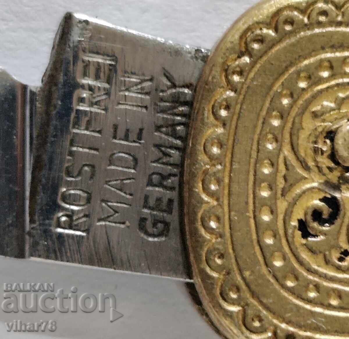 Licitație PICIOSA DE BUZUUNAR VECHI