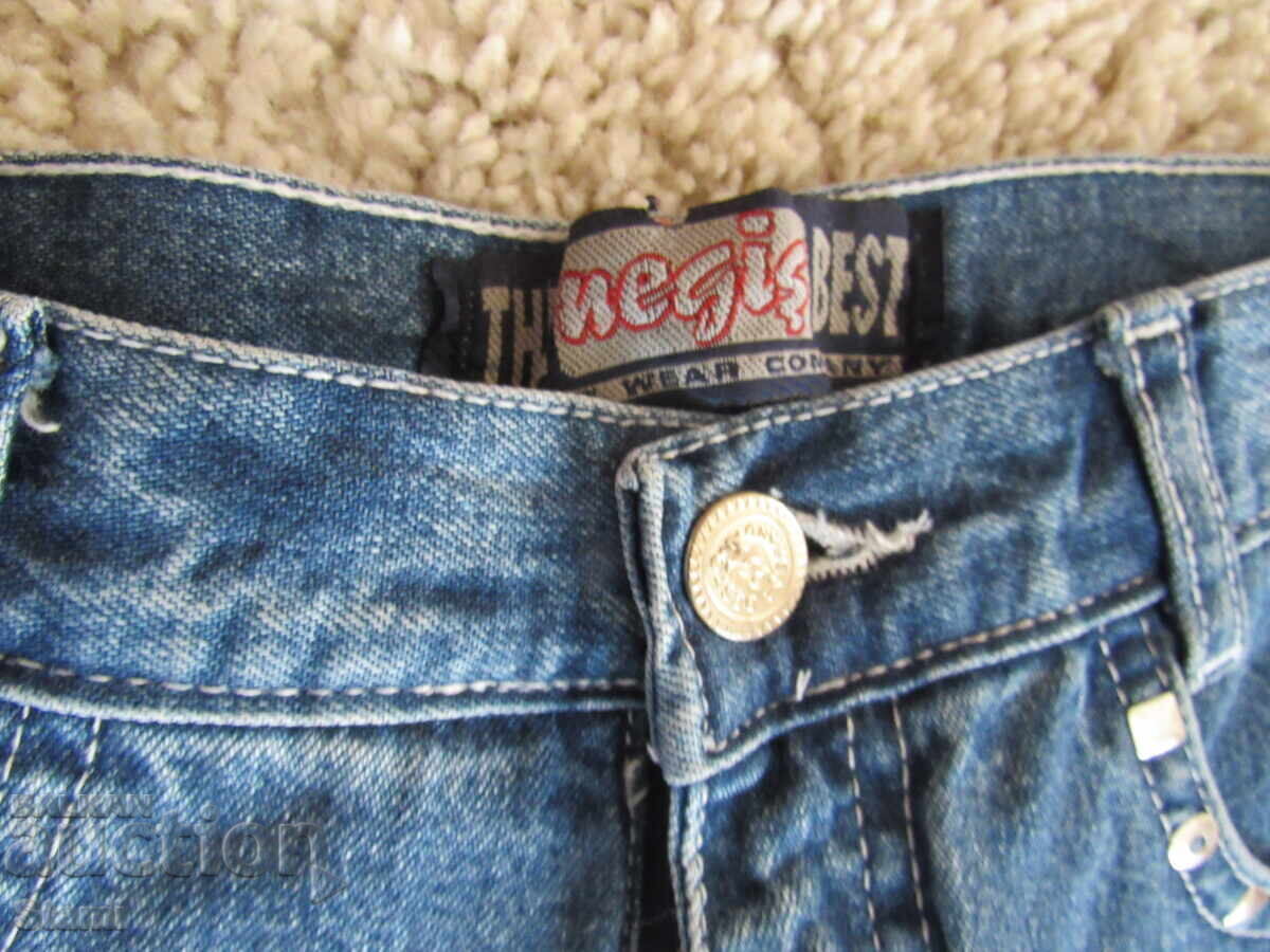 Delivery of Girl's Jeans Size 29/32 with Studs