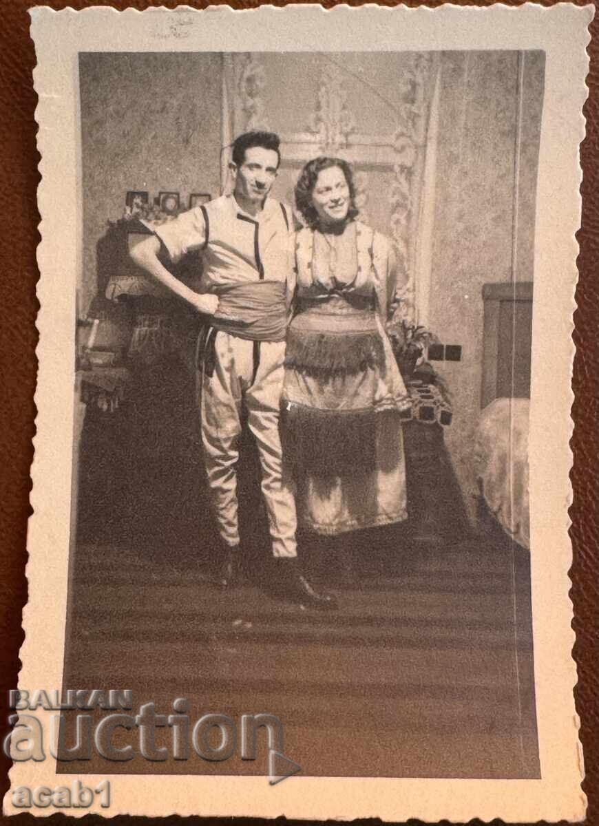 Μακεδονικές φορεσιές Μακεδονικές φορεσιές