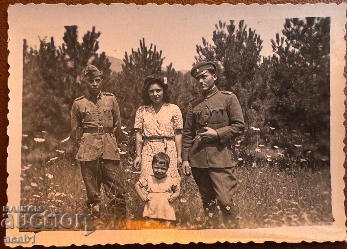 All-Military with Family All-Military with Family