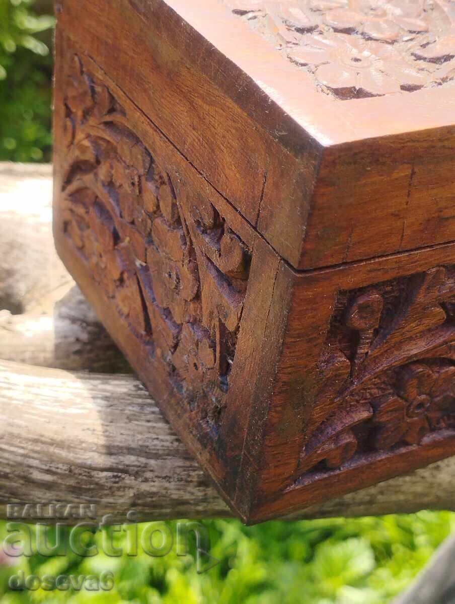 Beautiful wooden box in boho style - 5