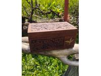 Cutie din lemn frumoasă în stil boho