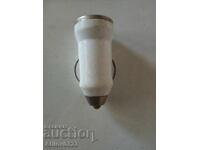 Încărcător pentru dispozitive electronice - pentru mașină