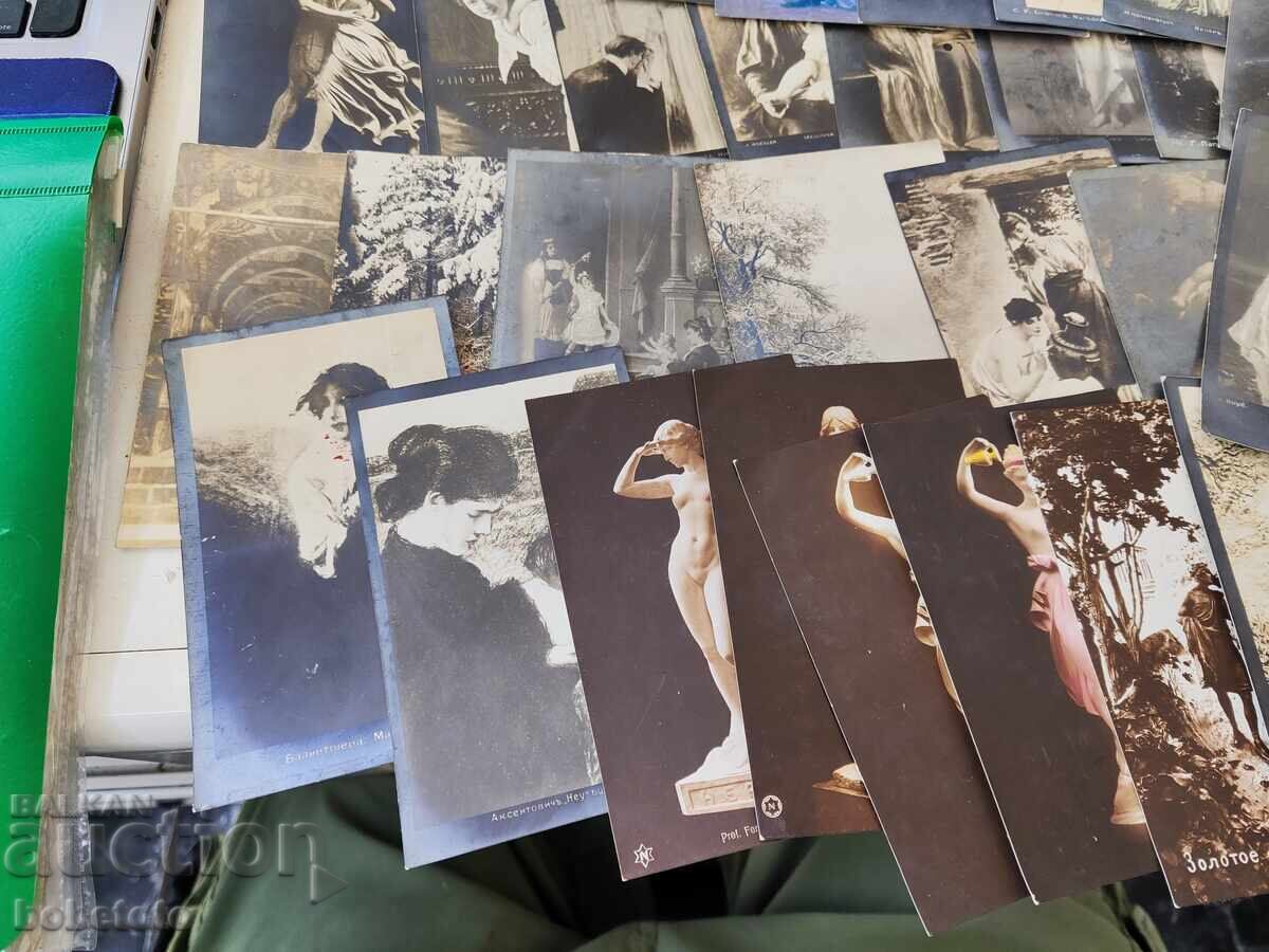 Delivery of Lot of 31 postcards