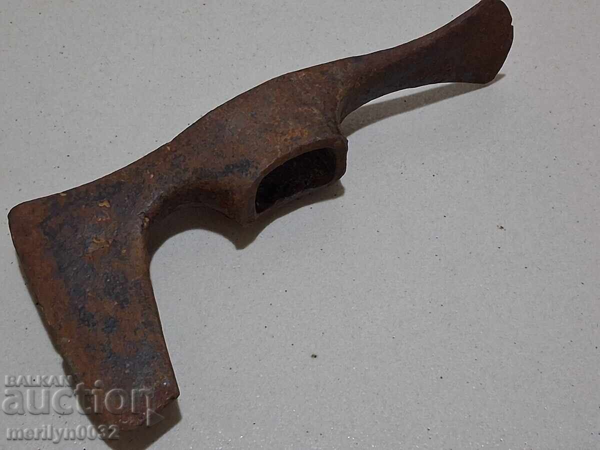 Vechi târnăcop topor instrument topor fier forjat