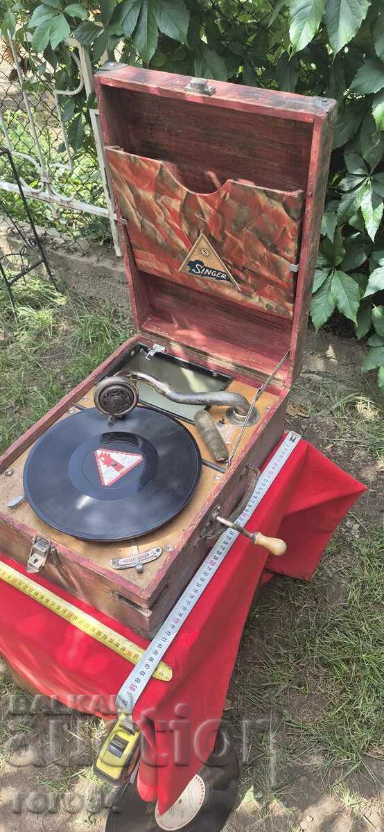 ГРАМОФОН - МАНИВЕЛА - SINGER - WW I ГРАМОФОН - МАНИВЕЛА - SINGER - WW I