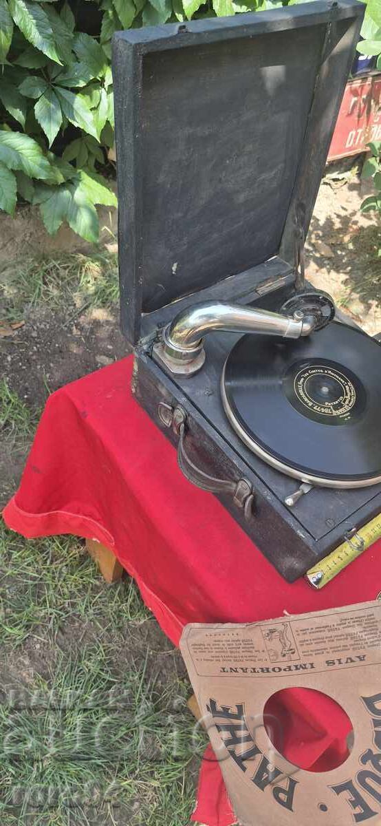 Licitație GRAMOFON - MANIVELĂ - PATHE DIAMOND - WW I