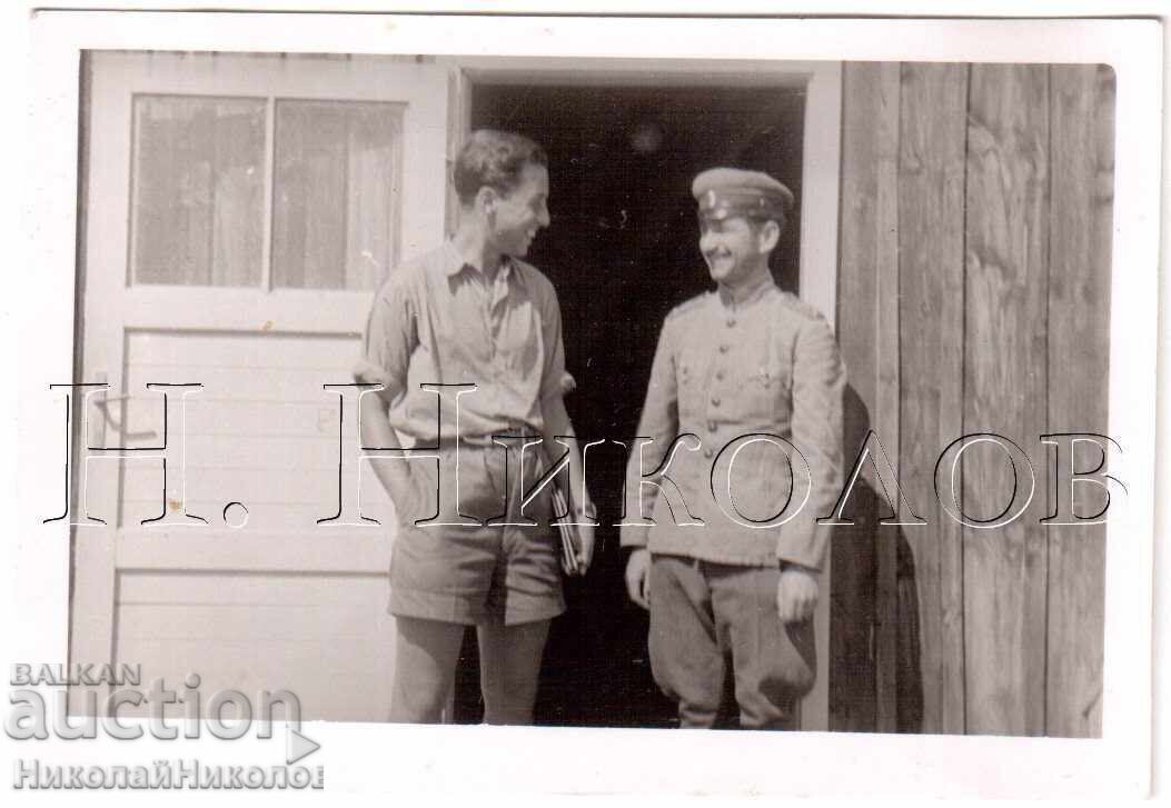 MICĂ POZĂ VECHE AVIATOR PILOT TOROMANOV E198