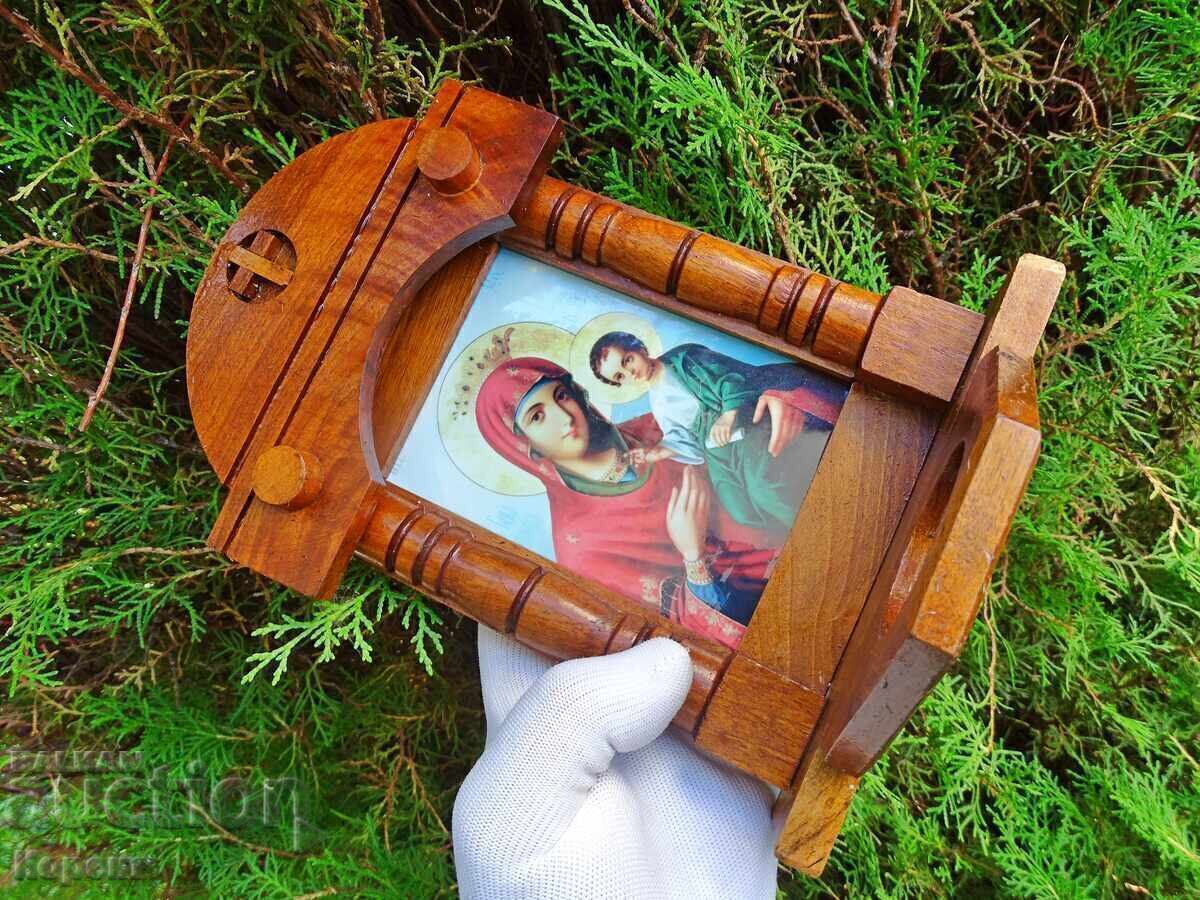 Iconom de Sfânta Născătoare de Dumnezeu cu Pruncul cu preț € 15.00 | 29.34 BGN