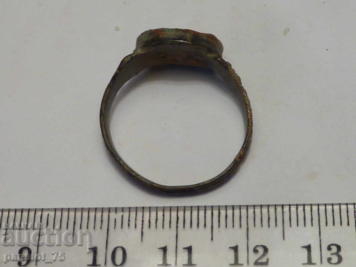 INEL DE BRONZ RENASCENTAL CU STICLĂ ALBĂ - 5