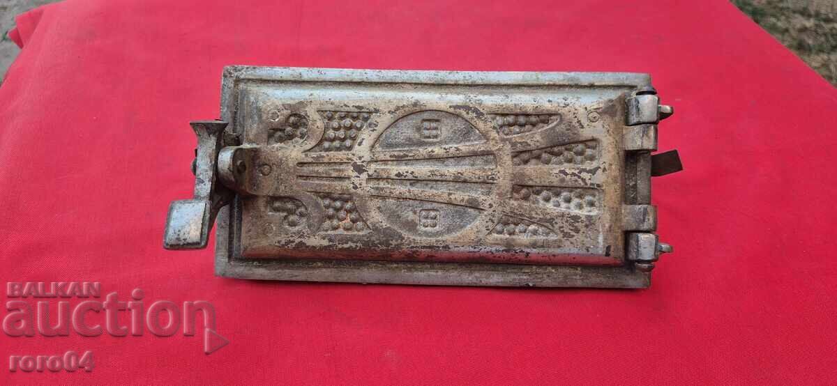 ΚΑΧΛΕΝΑ ΠΕΤΣΚΑ - ΠΟΡΤΑ - ΘΕΡΙΝΟ ΕΙΚΟΝΙΣΤΙΚΟ ΧΥΤΟ ΣΙΔΗΡΟ - WW I / II