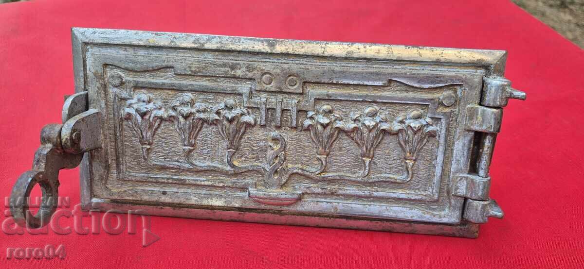 SOB DE TERACOTĂ - UȘĂ - FIGURĂ DE FONDERE DE VARĂ - WW I / II SOB DE TERACOTĂ - UȘĂ - FIGURĂ DE FONDERE DE VARĂ - WW I / II