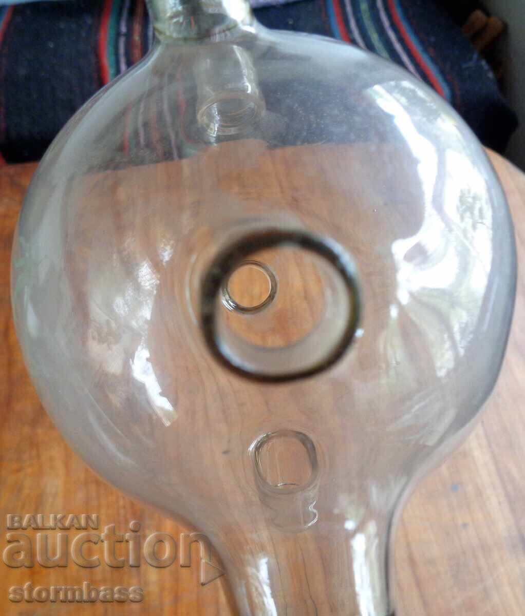 Distillation apparatus with price 20.00 BGN | € 10.23 Distillation apparatus with price 20.00 BGN | € 10.23