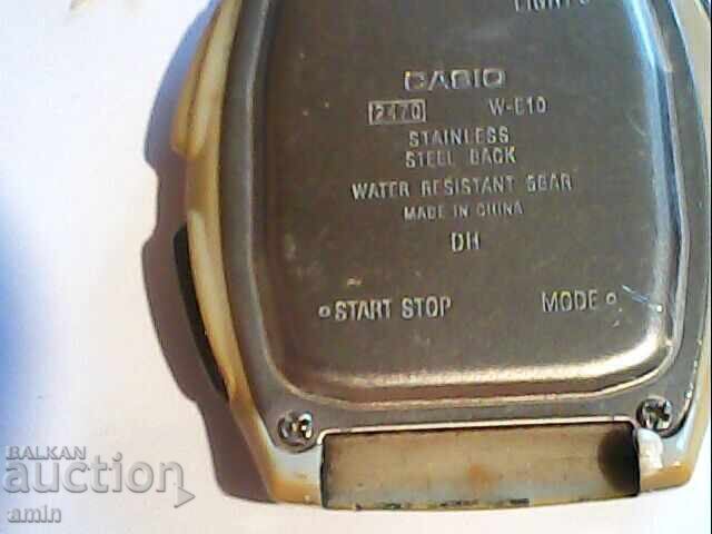Auction  2 pieces of electronic 4-hour watches, working, no battery