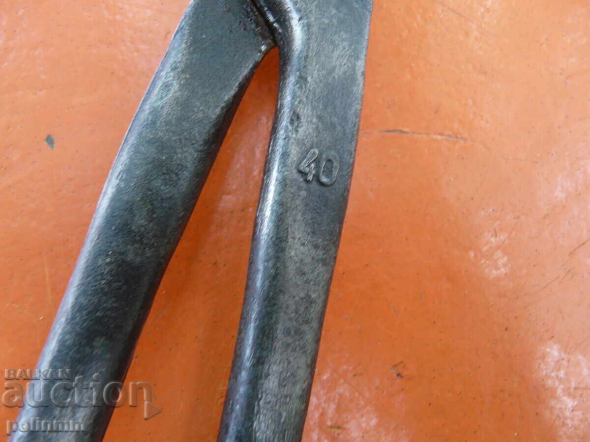 Δημοπρασία Γερμανικά σφυρηλατημένα πένσα - 9 Δημοπρασία Γερμανικά σφυρηλατημένα πένσα - 9