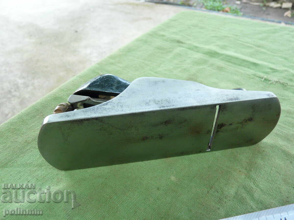 Delivery of Original old STANLEY plane