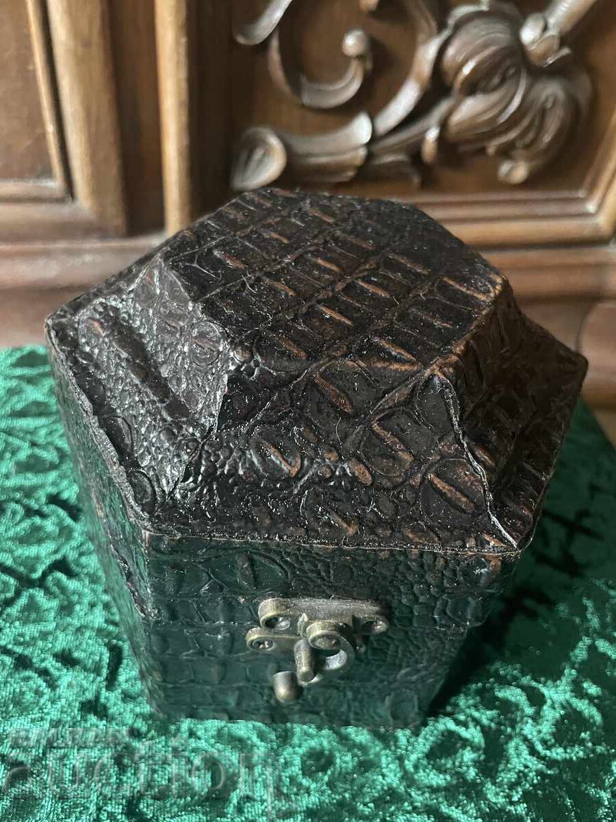 Jewelry Box - 12/12 cm